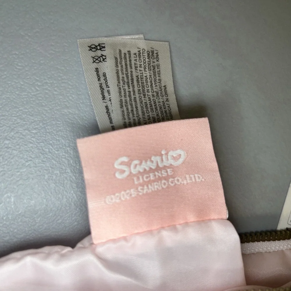 Hello Kitty X Primark Pink Quilted Hearts Make Up Toiletries Bag Travel New Tag